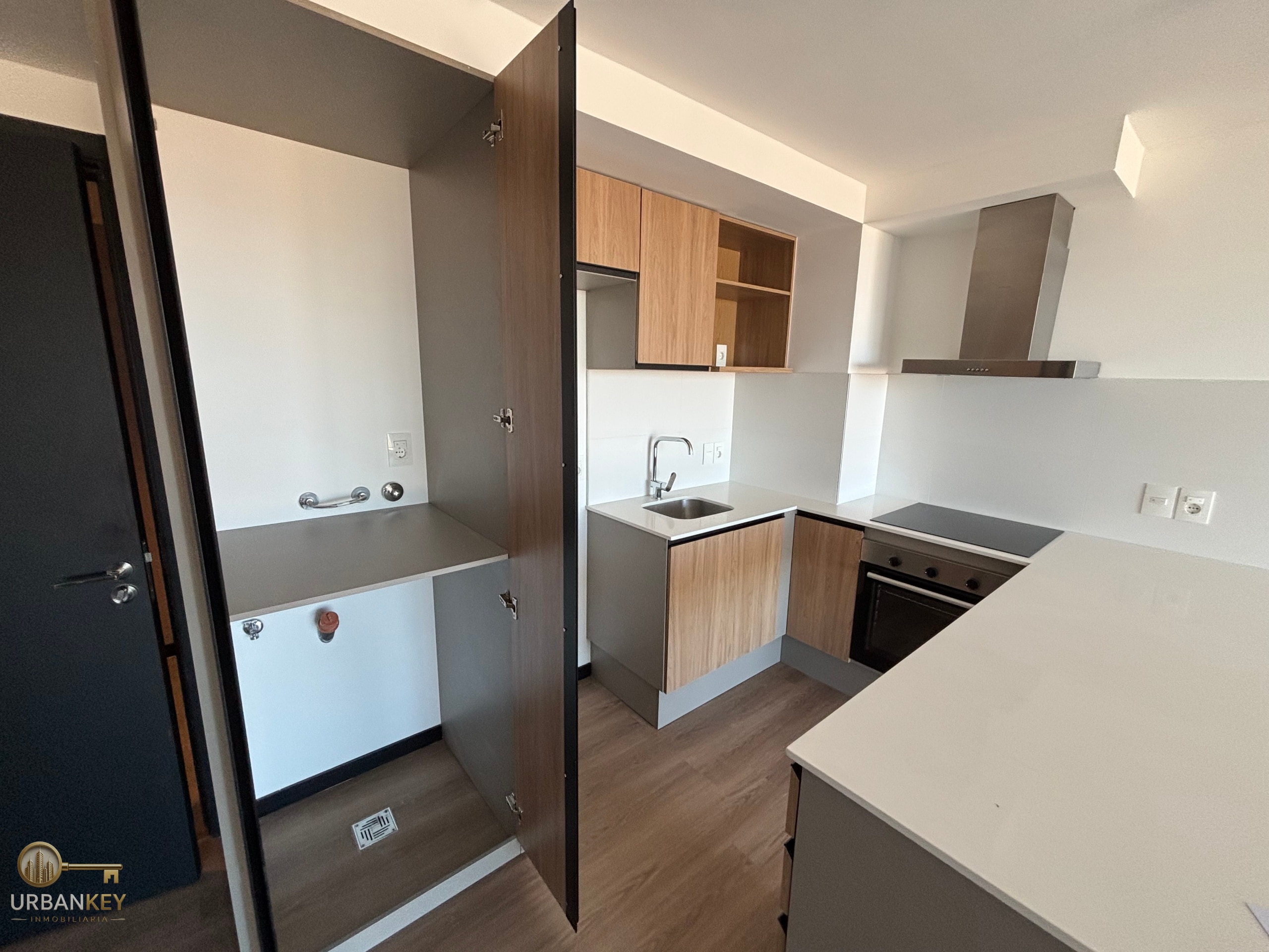 ALQUILER APARTAMENTO A ESTRENAR DE 1 DORMITORIO CON BALCON EN PARQUE BATLLE · Photo 5