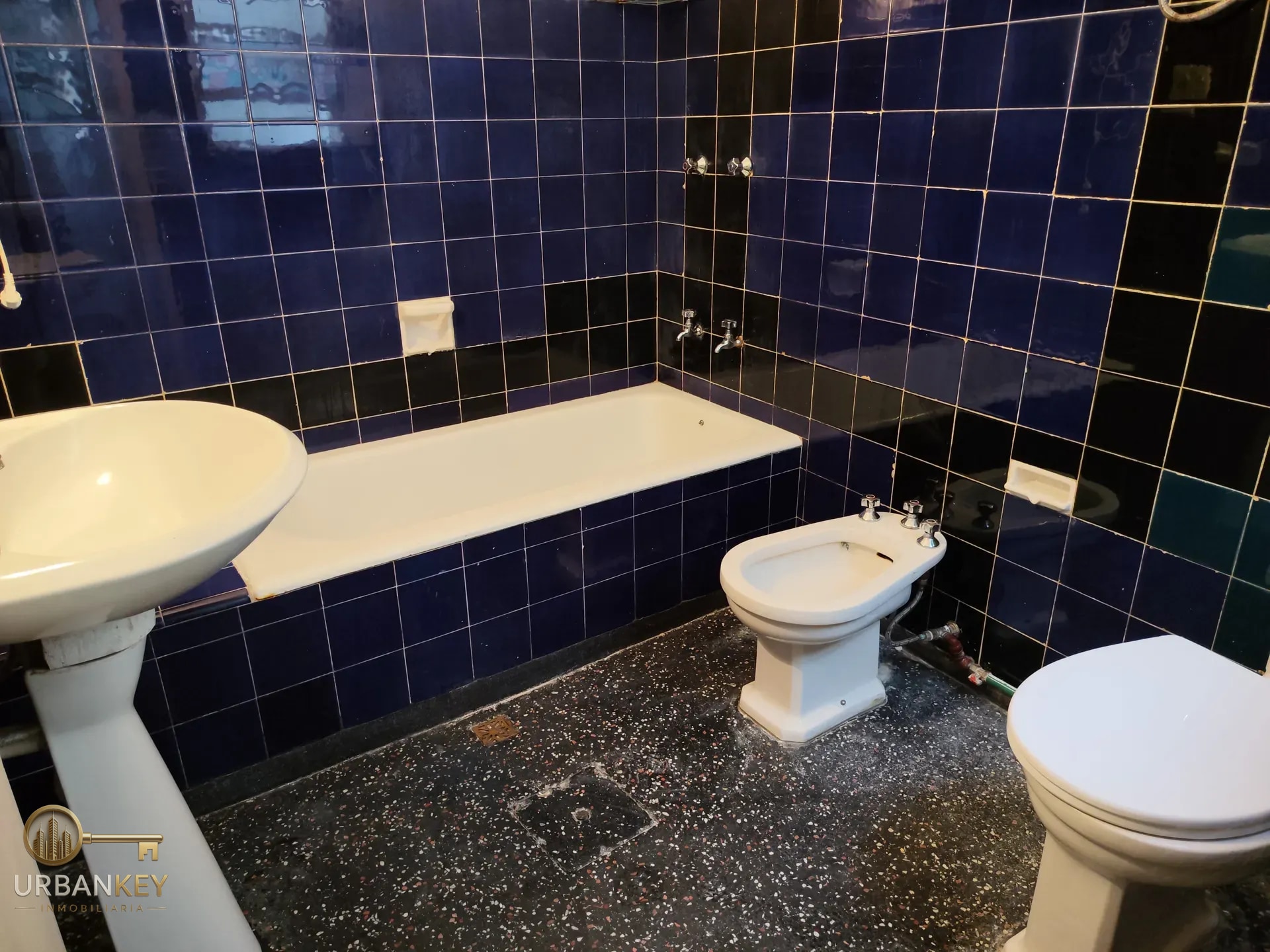 ALQUILER APARTAMENTO DE 1 DORMITORIO CON PATIO EN PARQUE BATLLE / BUCEO · Foto 11