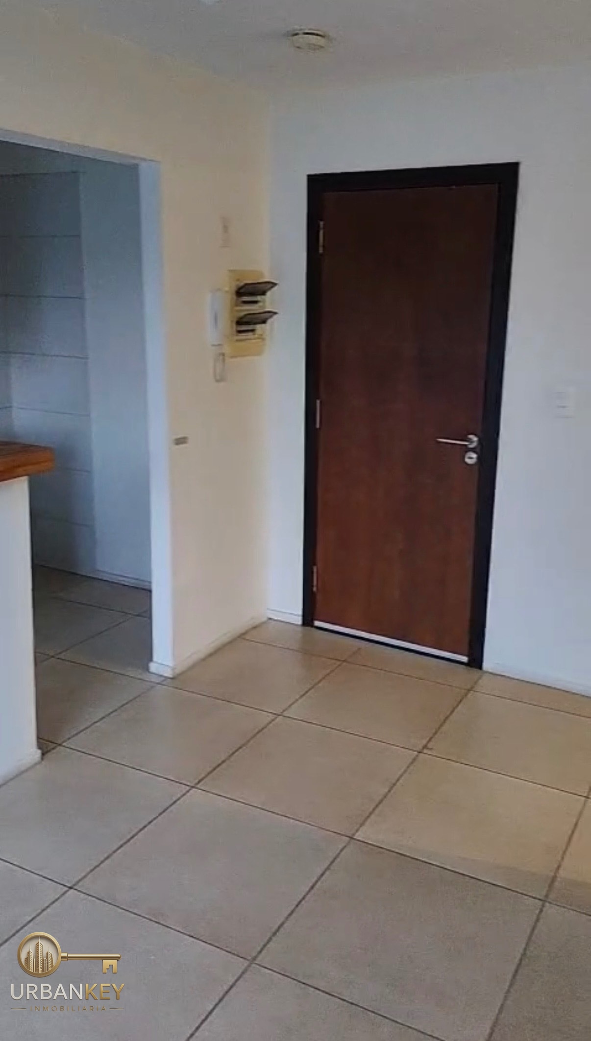 Alquiler apartamento de 1 dormitorio, segundo piso por escalera - Brazo Oriental · Foto 9