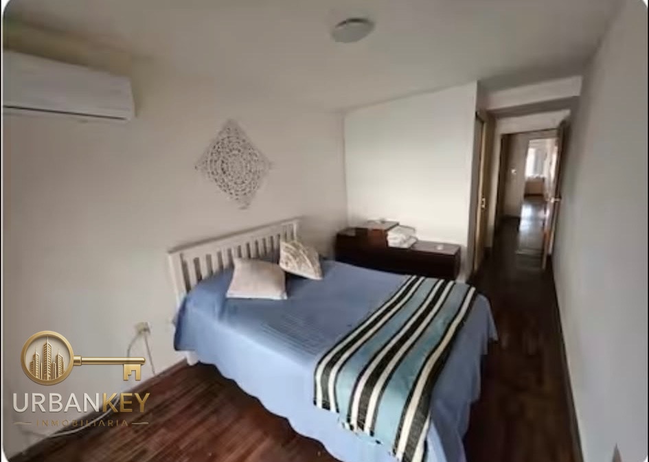 ALQUILER APARTAMENTO AMOBLADO 1 DORMITORIO VESTIDOR, BALCON  Y PATIO EXCLUSIVO CON PARRILLERO EN POCITOS · Foto 10