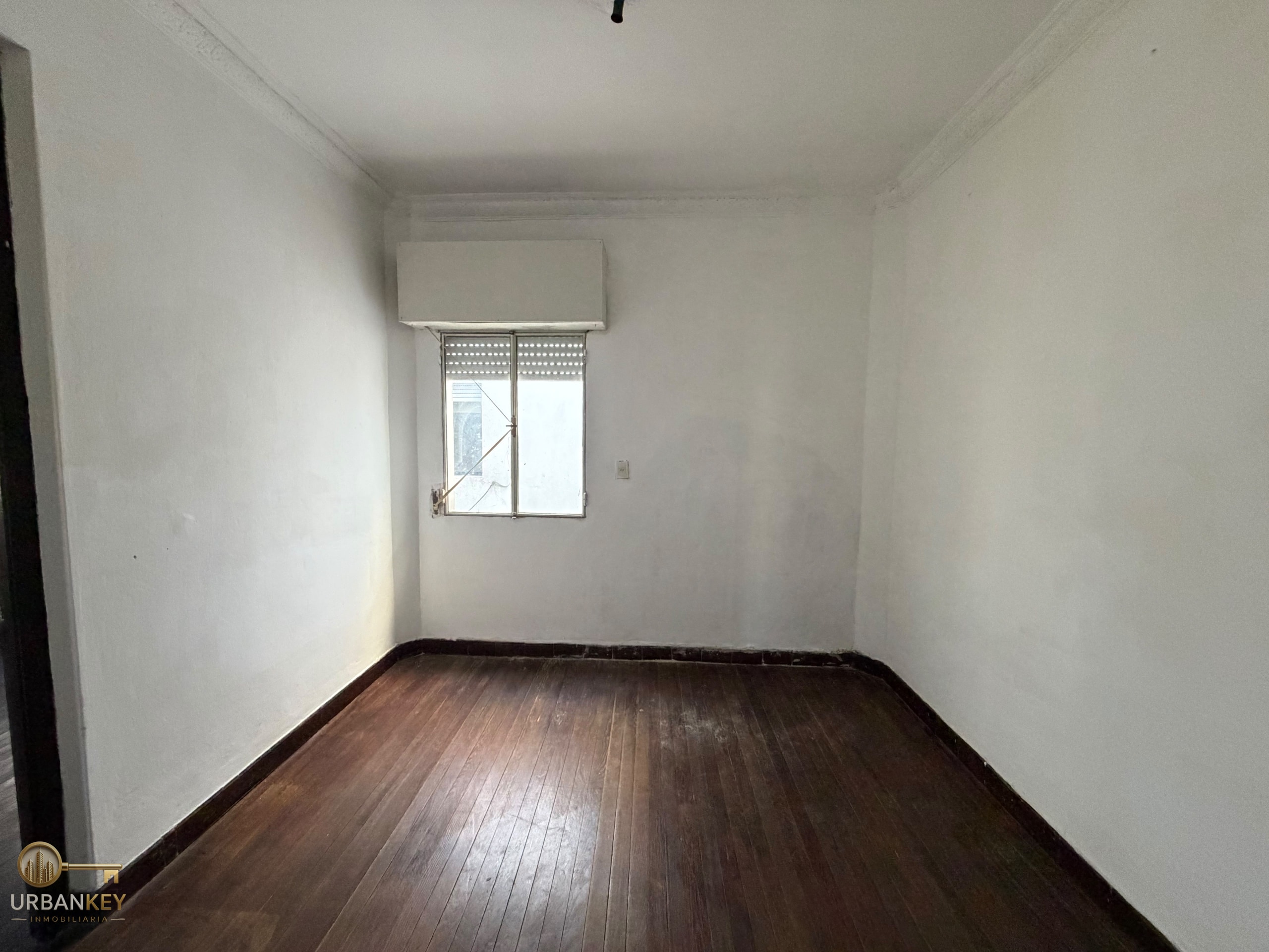 ALQUILER APARTAMENTO DE 2 DORMITORIOS – BAJOS GASTOS COMUNES EN CENTRO · Foto 11