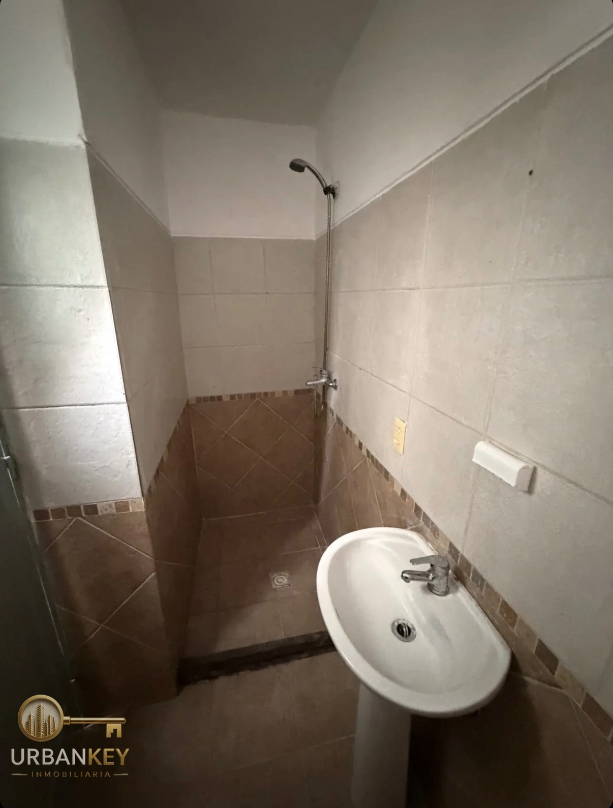 Apartamento en alquiler interior 2 dormitorios sin gastos comunes en Palermo · Foto 10