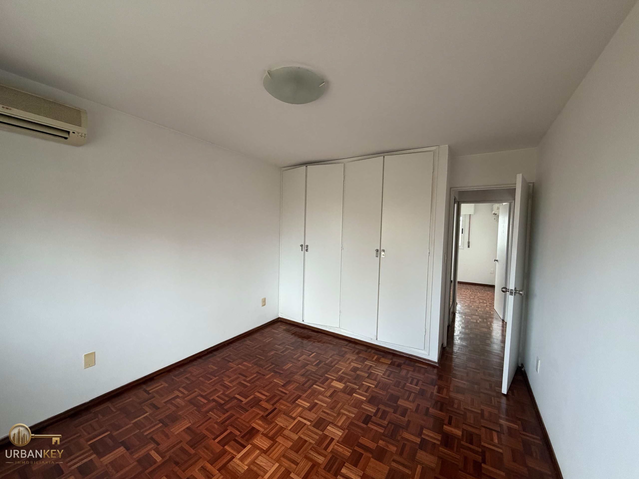 ALQUILER APARTAMENTO LUMINOSO DE 2 DORMITORIOS AL FRENTE – PARQUE RODÓ | CORDÓN · Foto 12