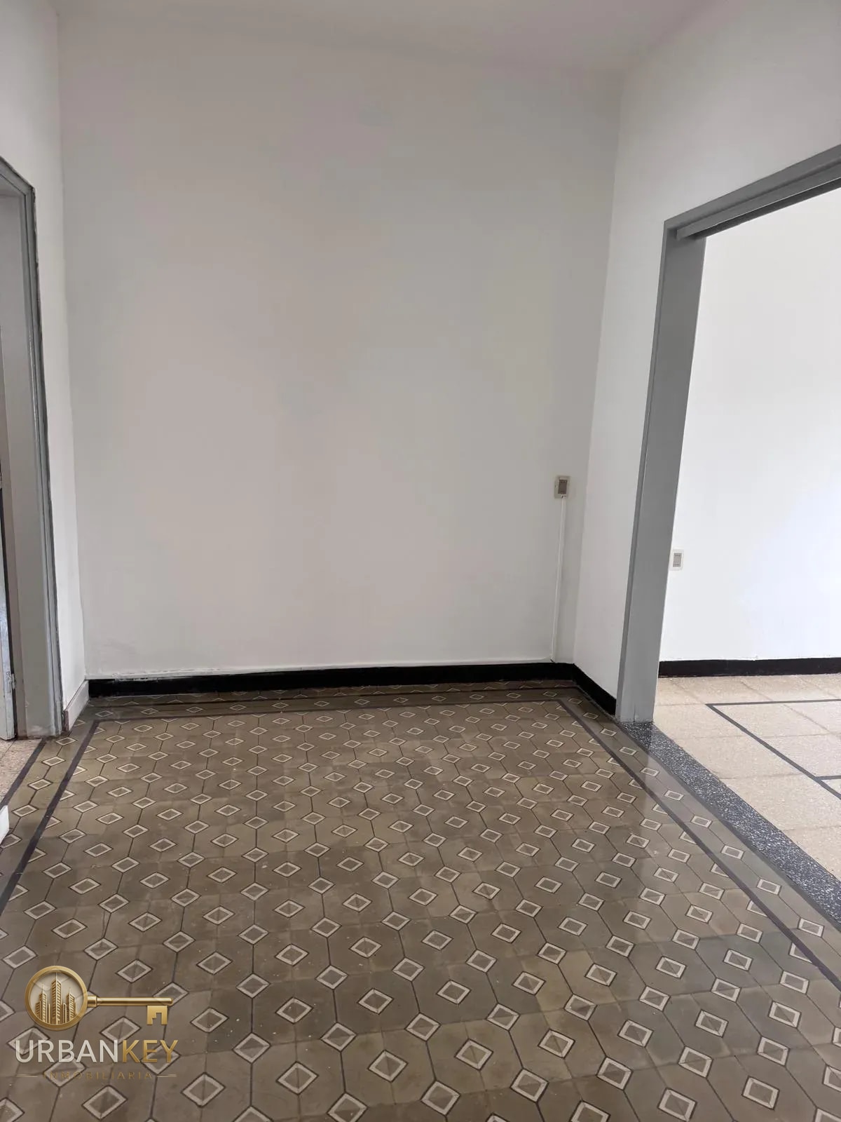 ALQUILER CASA DE 2 DORMITORIOS CON JARDÍN GALPÓN Y PATIO – BUCEO · Foto 12