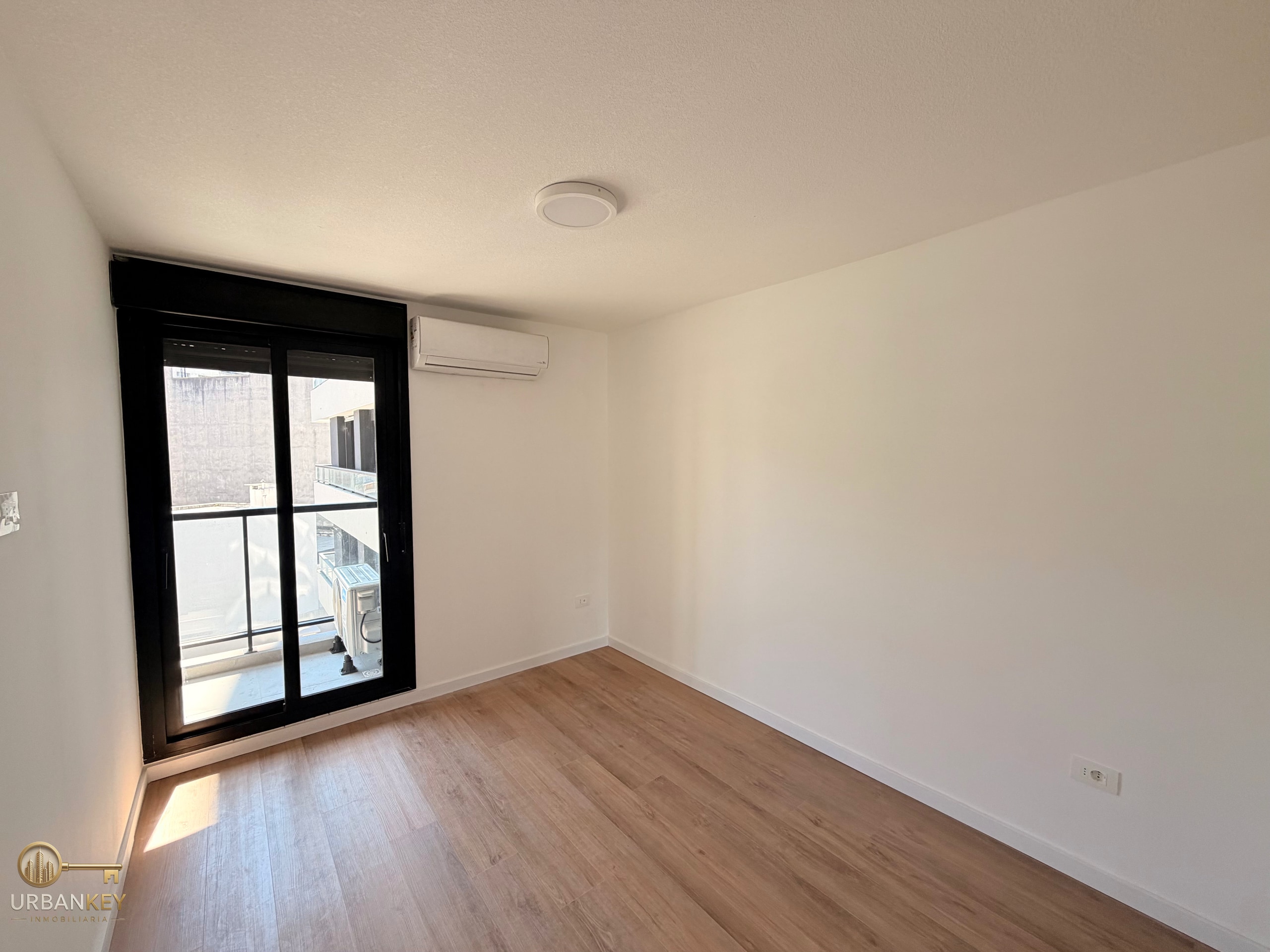 ALQUILER APARTAMENTO AMOBLADO DE 2 DORMITORIOS CON GARAJE Y AMENITIES  – EDIFICIO DOMINI HOUSE, CORDÓN · Foto 10