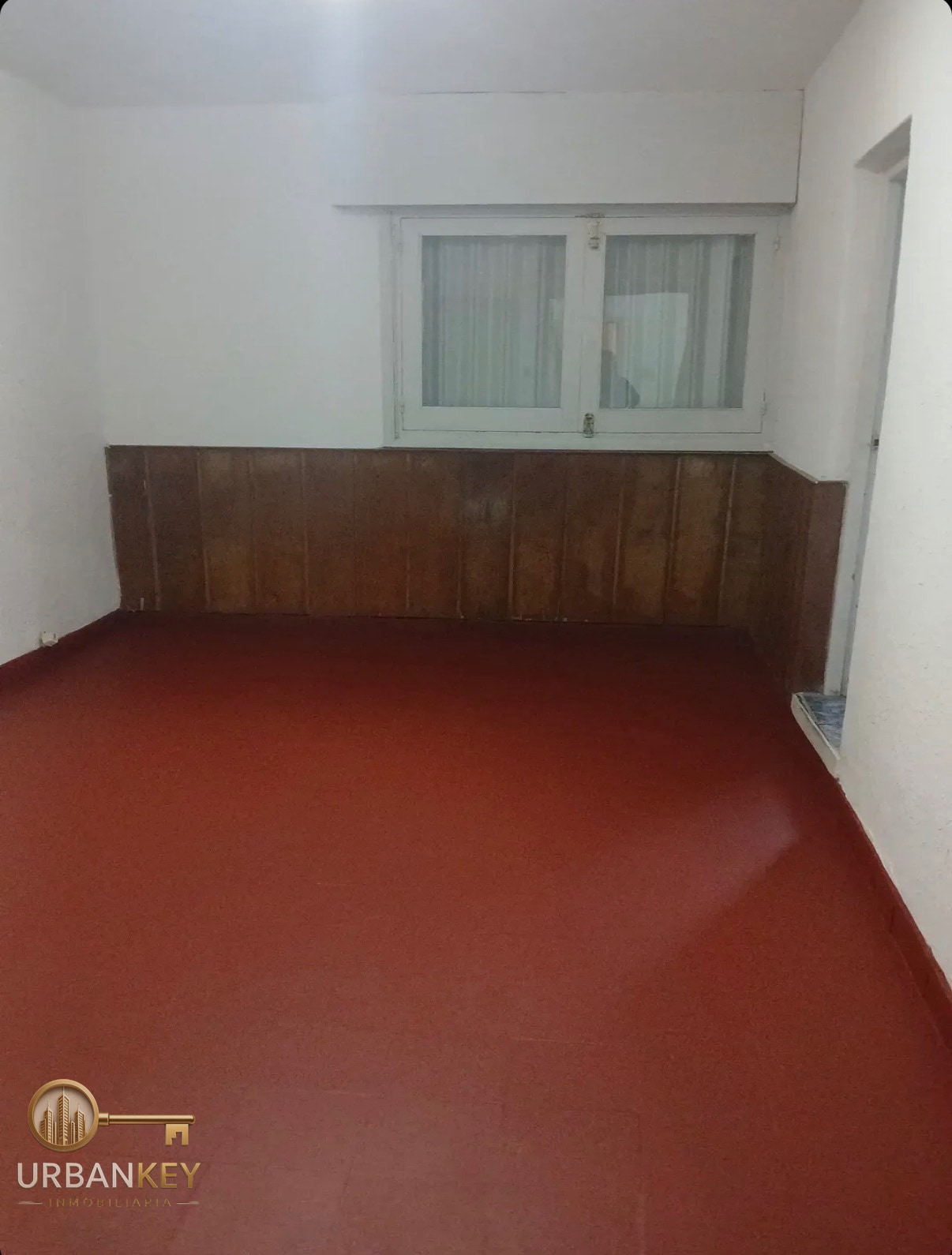 Alquiler apartamento 2 dormitorios con balcón primer piso por escalera en Prado · Foto 11