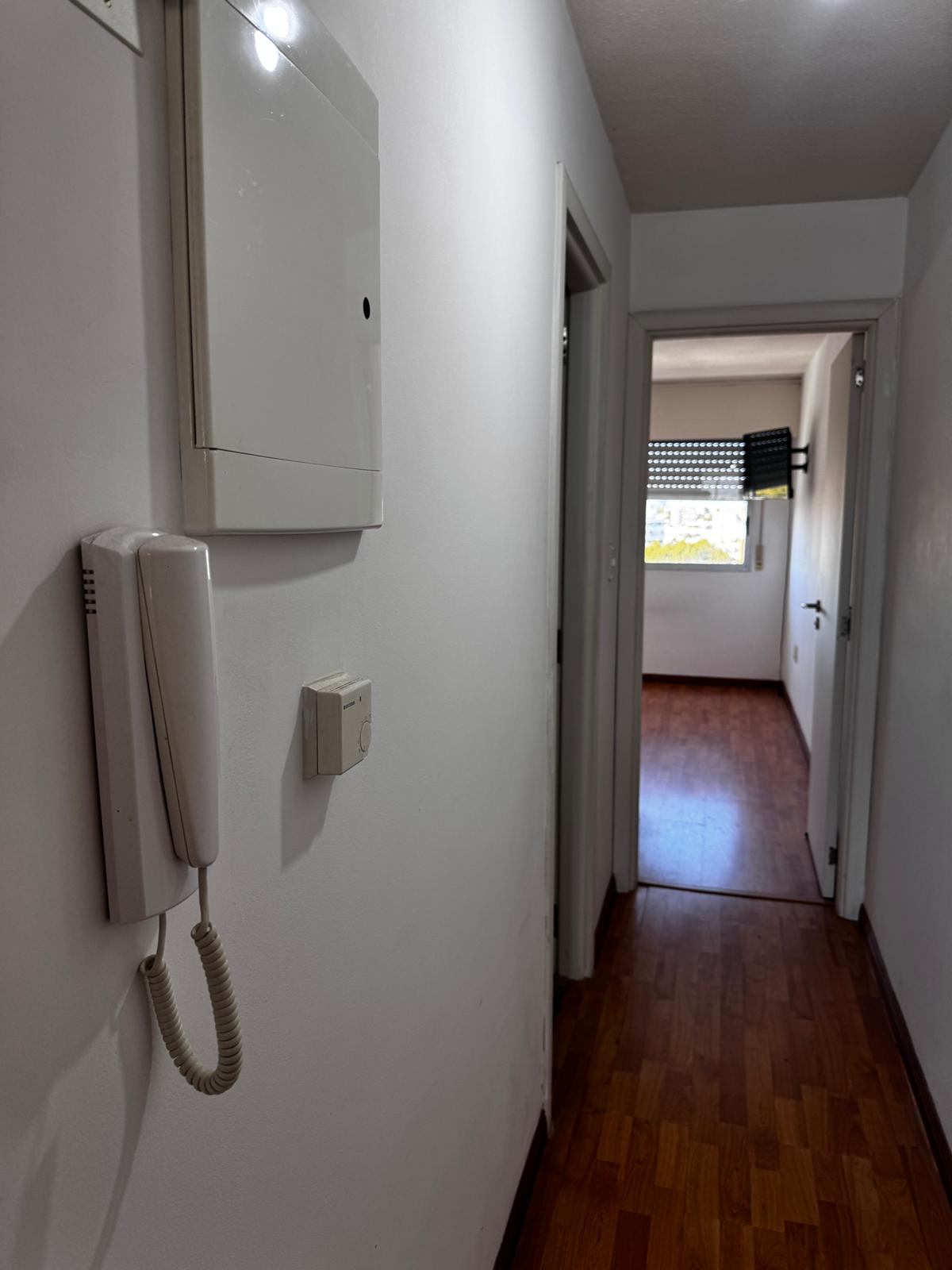 ALQUILER APARTAMENTO UN DORMITORIO CON GARAGE EN POCITOS · Foto 10