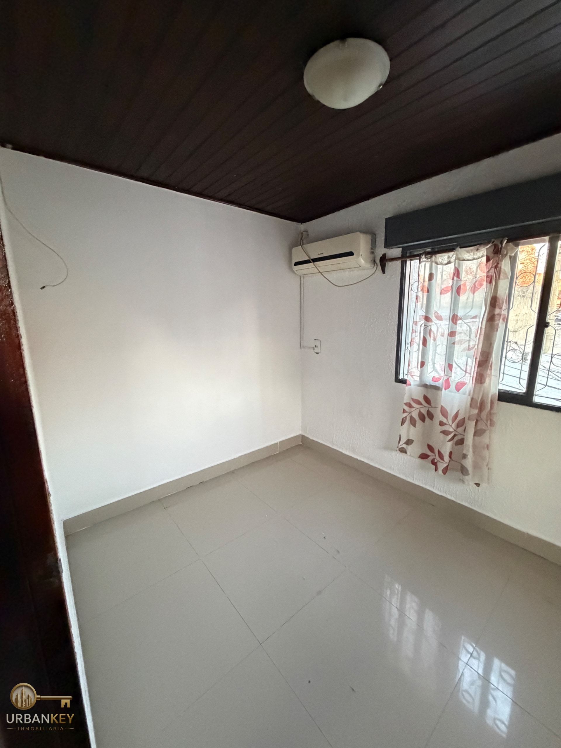 APARTAMENTO 2 DORMITORIOS CON PATIO, ACEPTA GARANTÍA DEPÓSITO LA TEJA · Foto 8