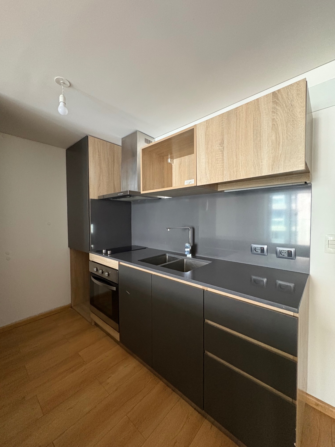 ALQUILER APARTAMENTO 1 DORMITORIO Y TERRAZA EN CENTRO PROXIMO A RAMBLA · Foto 5