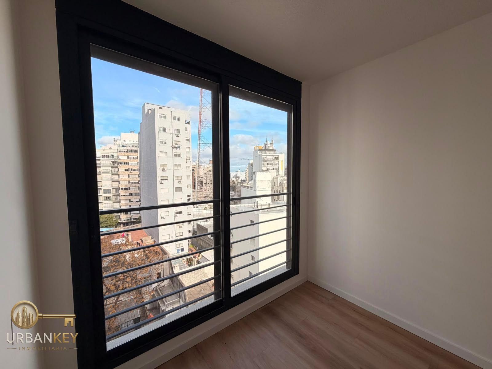ALQUILER APARTAMENTO A ESTRENAR 1 DORMITORIO BALCON Y AMENITIES EN TRES CRUCES · Foto 5