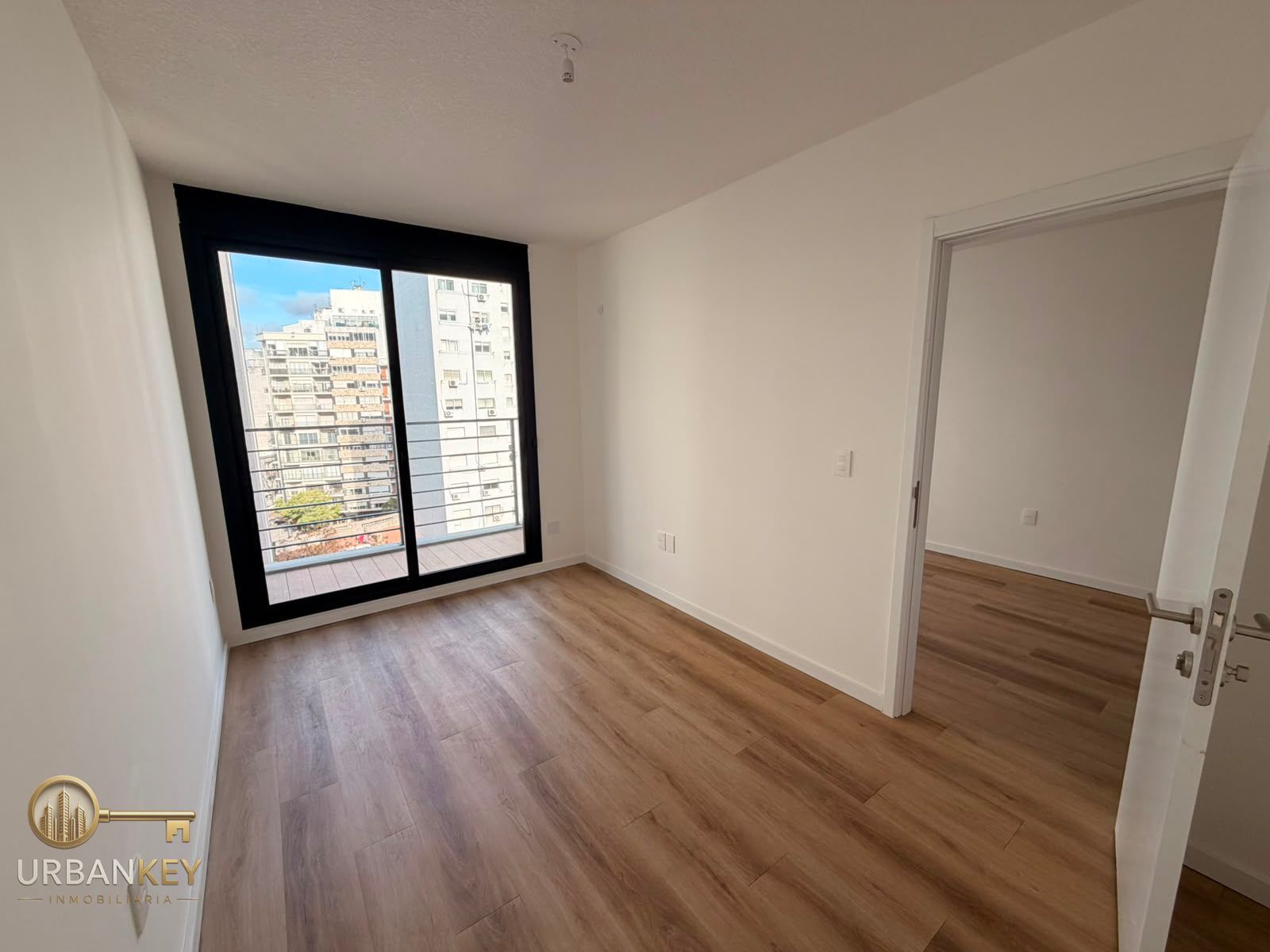 ALQUILER APARTAMENTO A ESTRENAR 1 DORMITORIO BALCON Y AMENITIES EN TRES CRUCES · Foto 1