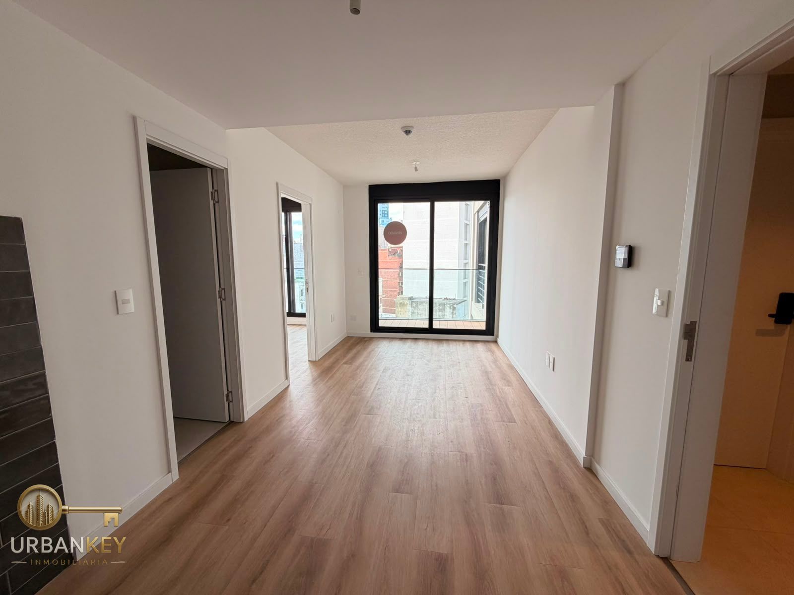 ALQUILER APARTAMENTO A ESTRENAR 1 DORMITORIO  Y AMENITIES EN TRES CRUCES CORDON