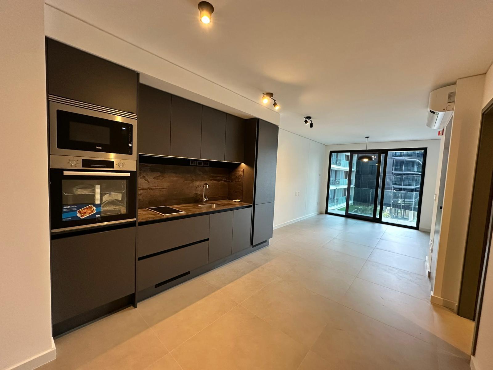 ALQUILER MONOAMBIENTE A ESTRENAR CON GARAGE AMENITIES Y MAXIMA SEGURIDAD EN COSMOS POCITOS