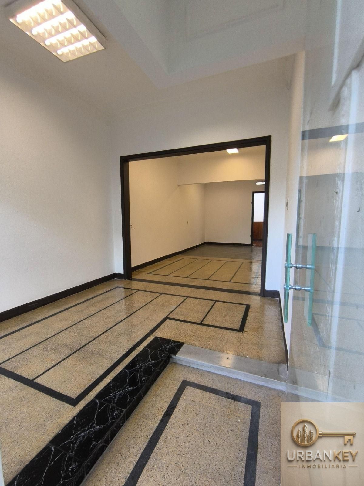 ALQUILER LOCAL COMERCIAL 82m2 SIN GASTOS COMUNES BARRIO REUS - GOES LA COMERCIAL