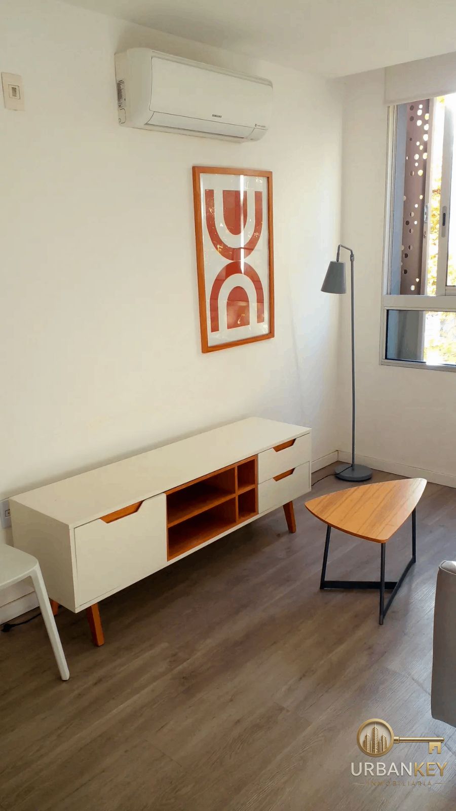 ALQUILER APARTAMENTO 1 DORMITORIO EQUIPADO AMOBLADO EN CENTRO DE MONTEVIDEO · Foto 2