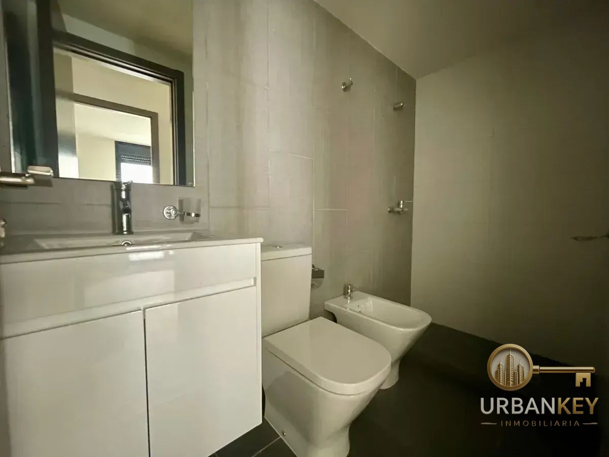Apartamento en alquiler 2 dormitorios sobre calle Soriano en Centro · Foto 12