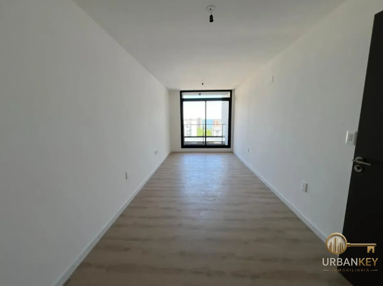 Apartamento en alquiler 2 dormitorios sobre calle Soriano en Centro · Foto 4