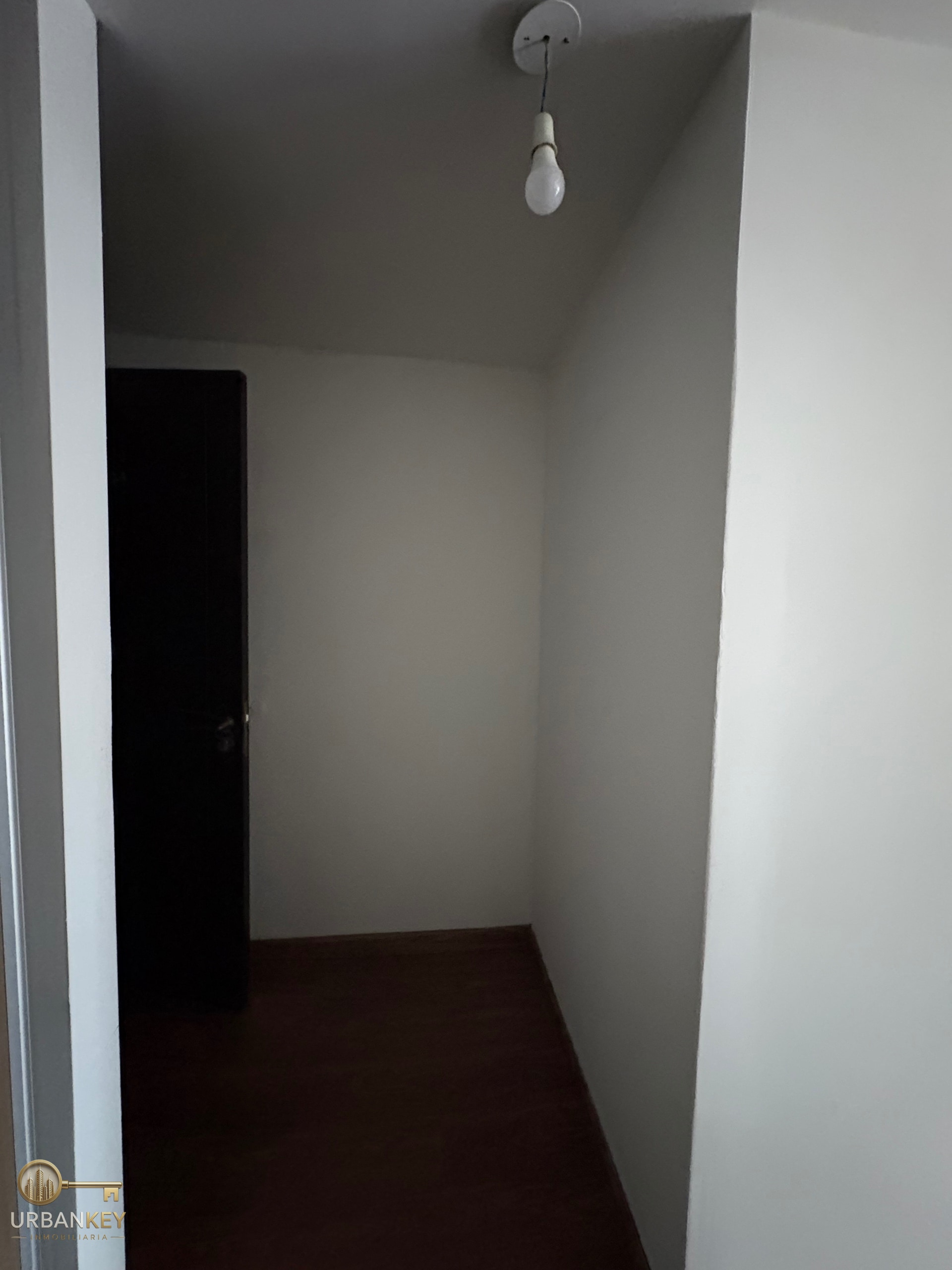 Alquiler | Pocitos | Monoambiente al Contrafrente | Piso 7 | Aire Acondicionado · Foto 9