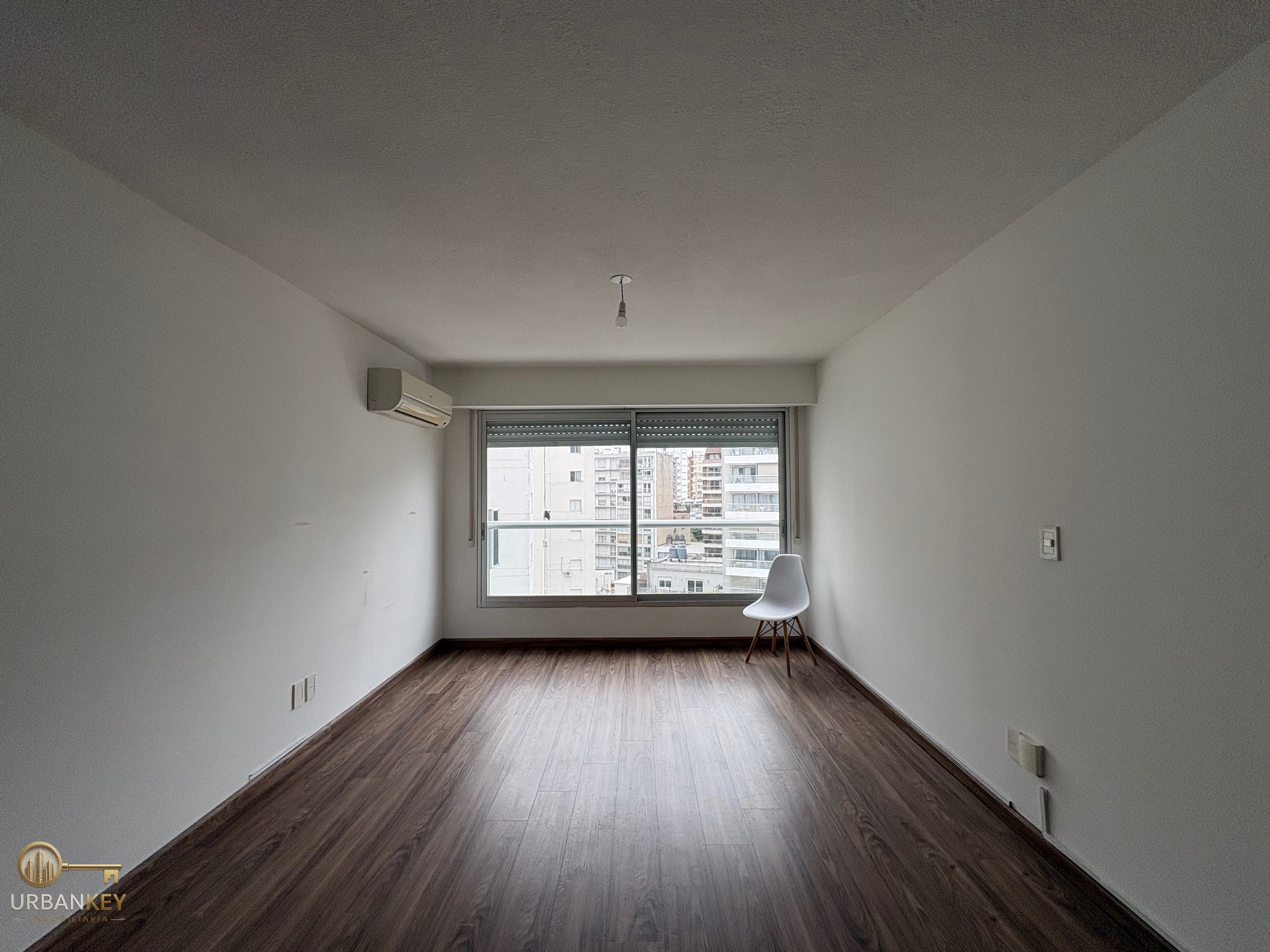 Alquiler | Pocitos | Monoambiente al Contrafrente | Piso 7 | Aire Acondicionado · Foto 4