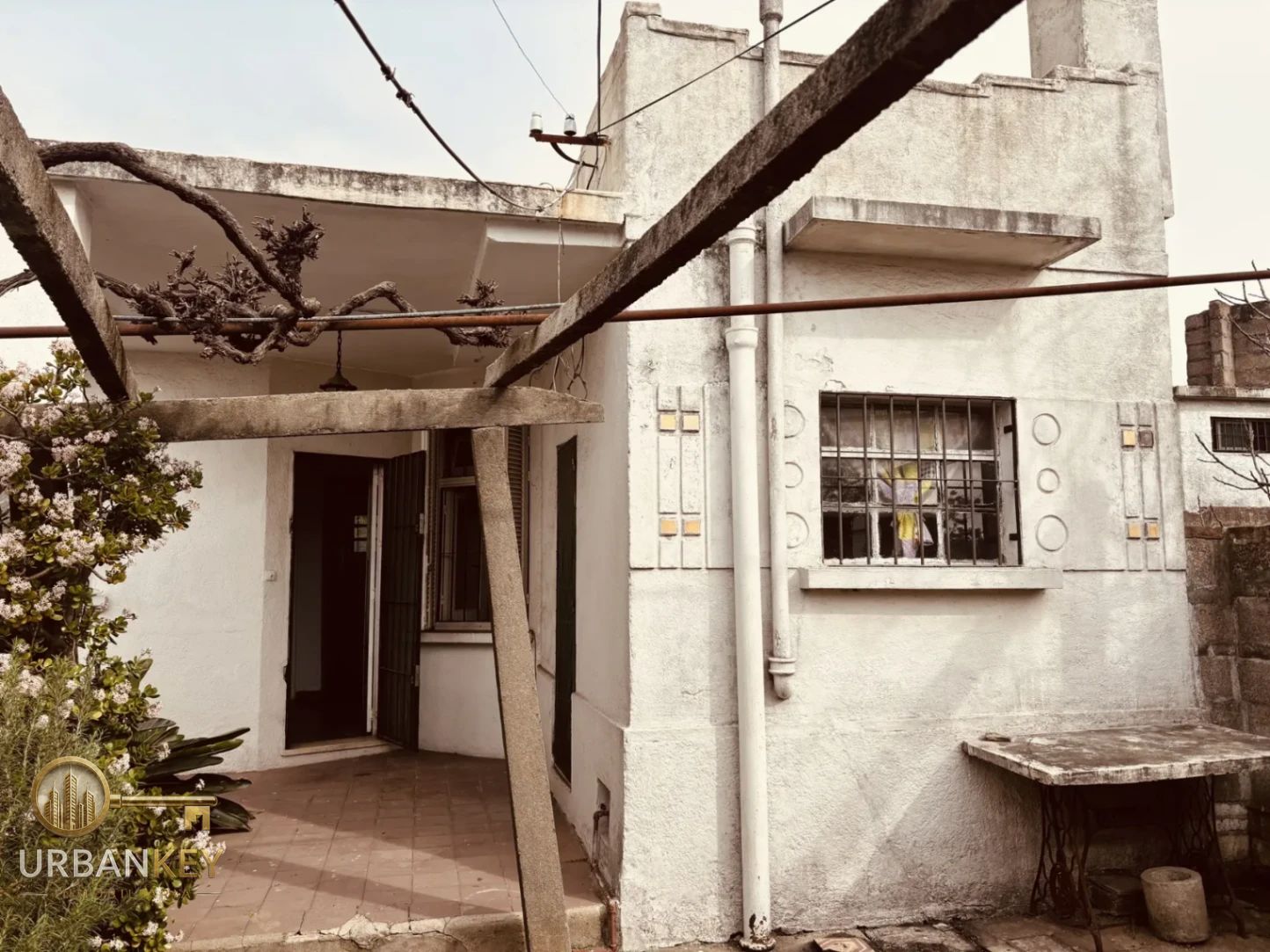Apartamento en alquiler 2 dormitorios con entrada independiente en Nuevo Paris