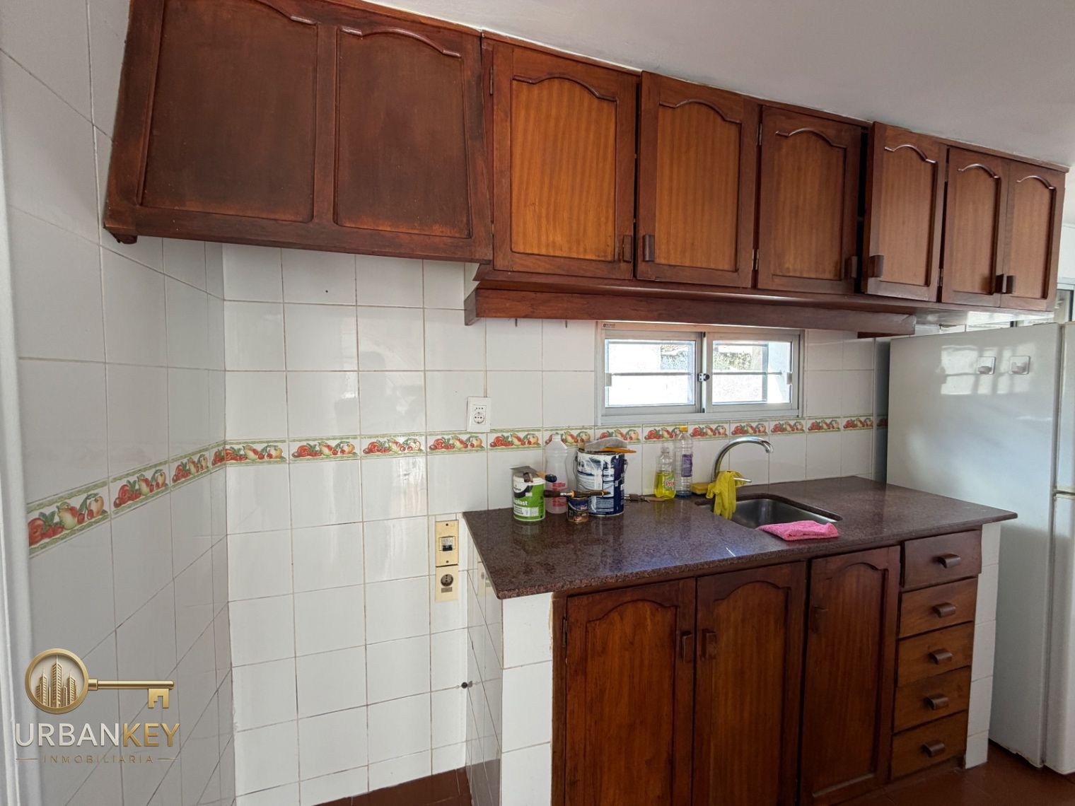 Alquiler apartamento tipo casa 1 dormitorio con patio sin gastos comunes Buceo · Foto 9