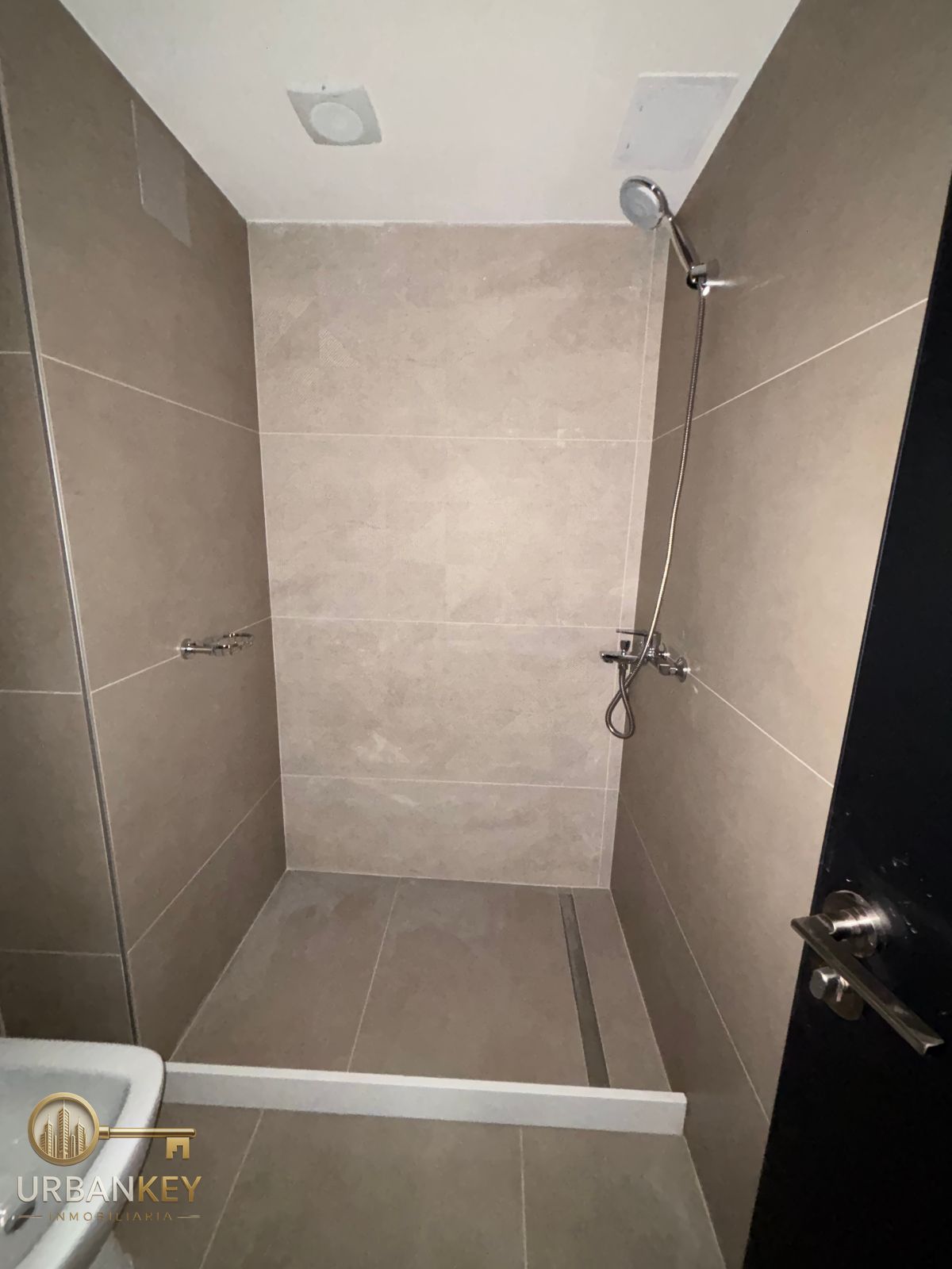 ALQUILER APARTAMENTO A ESTRENAR 1 DORMITORIO CON BALCON EN PARQUE BATLLE · Foto 11