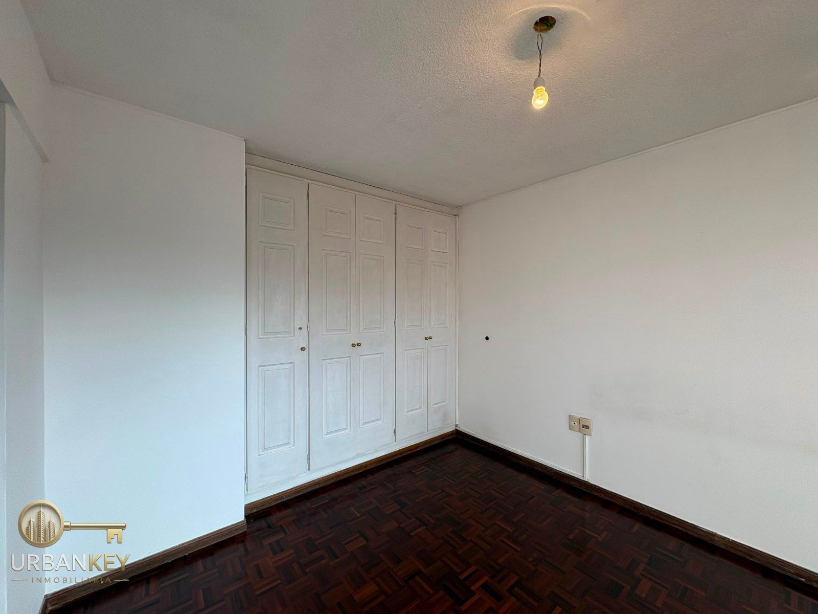 ALQUILER  OFICINA 2 DORMITORIOS - VIVIENDA U OFICINA A PASOS DE WTC - POCITOS · Foto 5