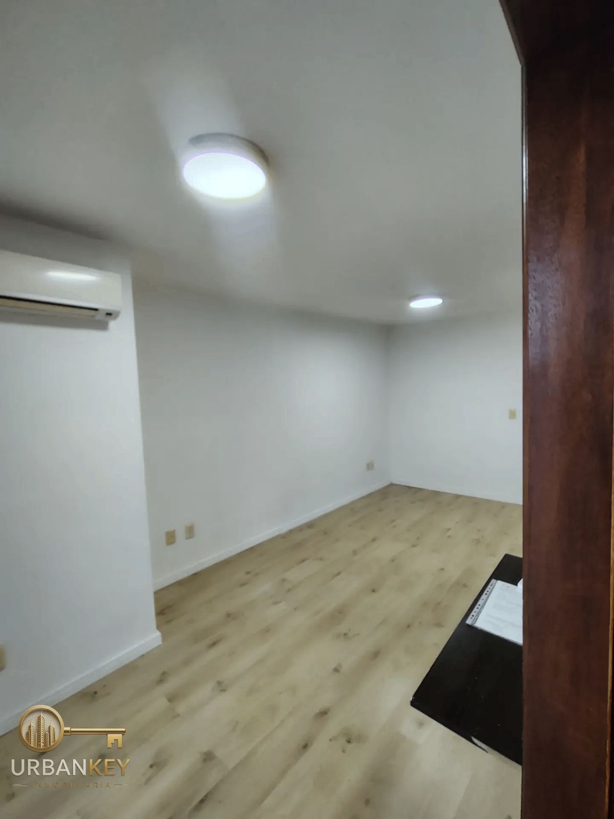 ALQUILER APARTAMENTO 1 DORMITORIO BALCON + COCHERA INCLUIDA CARGADOR ELECTRICO · Foto 5