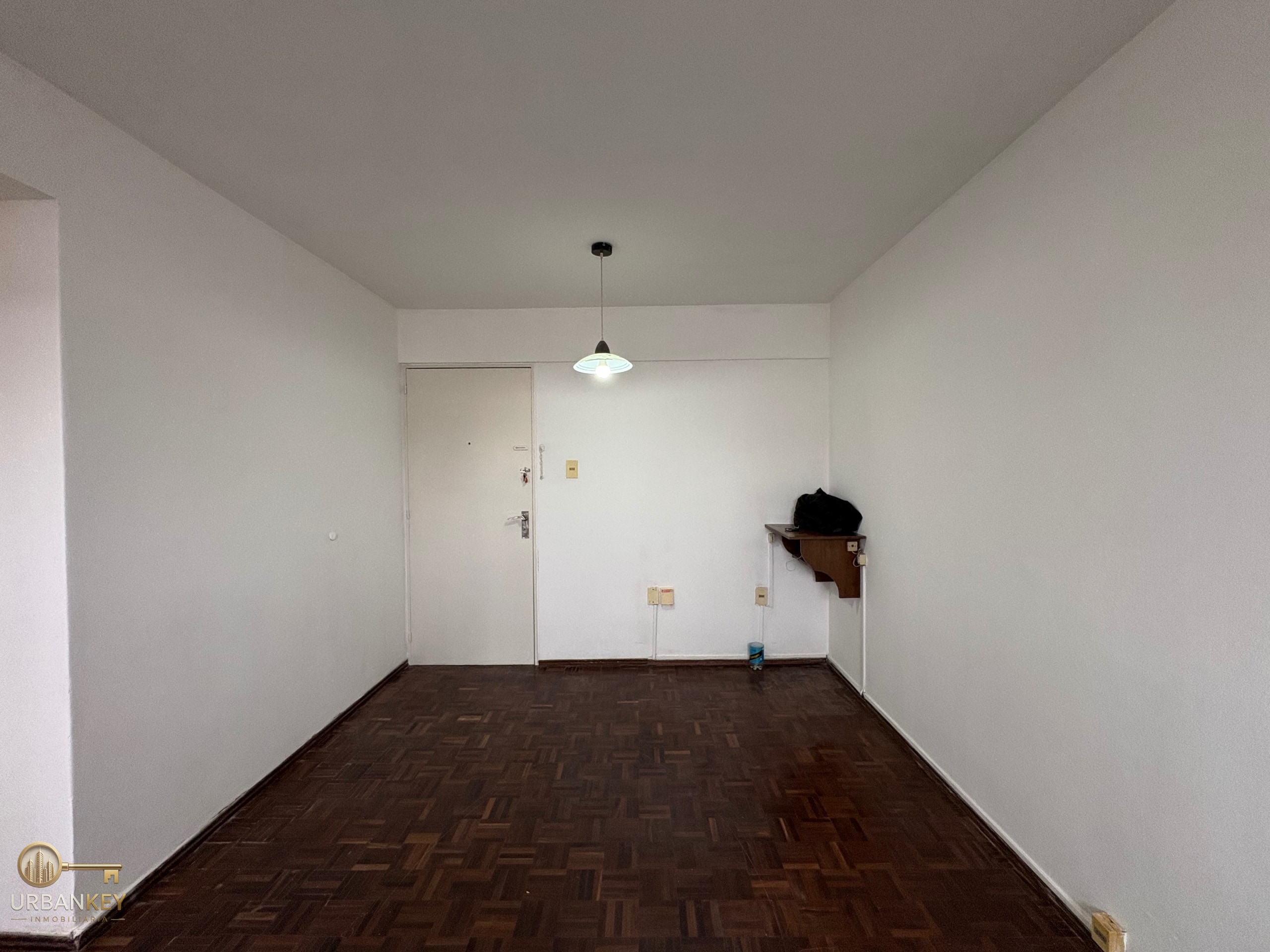 AQUILER APARTAMENTO 1 DORMITORIO PISO 9 BAJOS GASTOS COMUNES · Foto 2