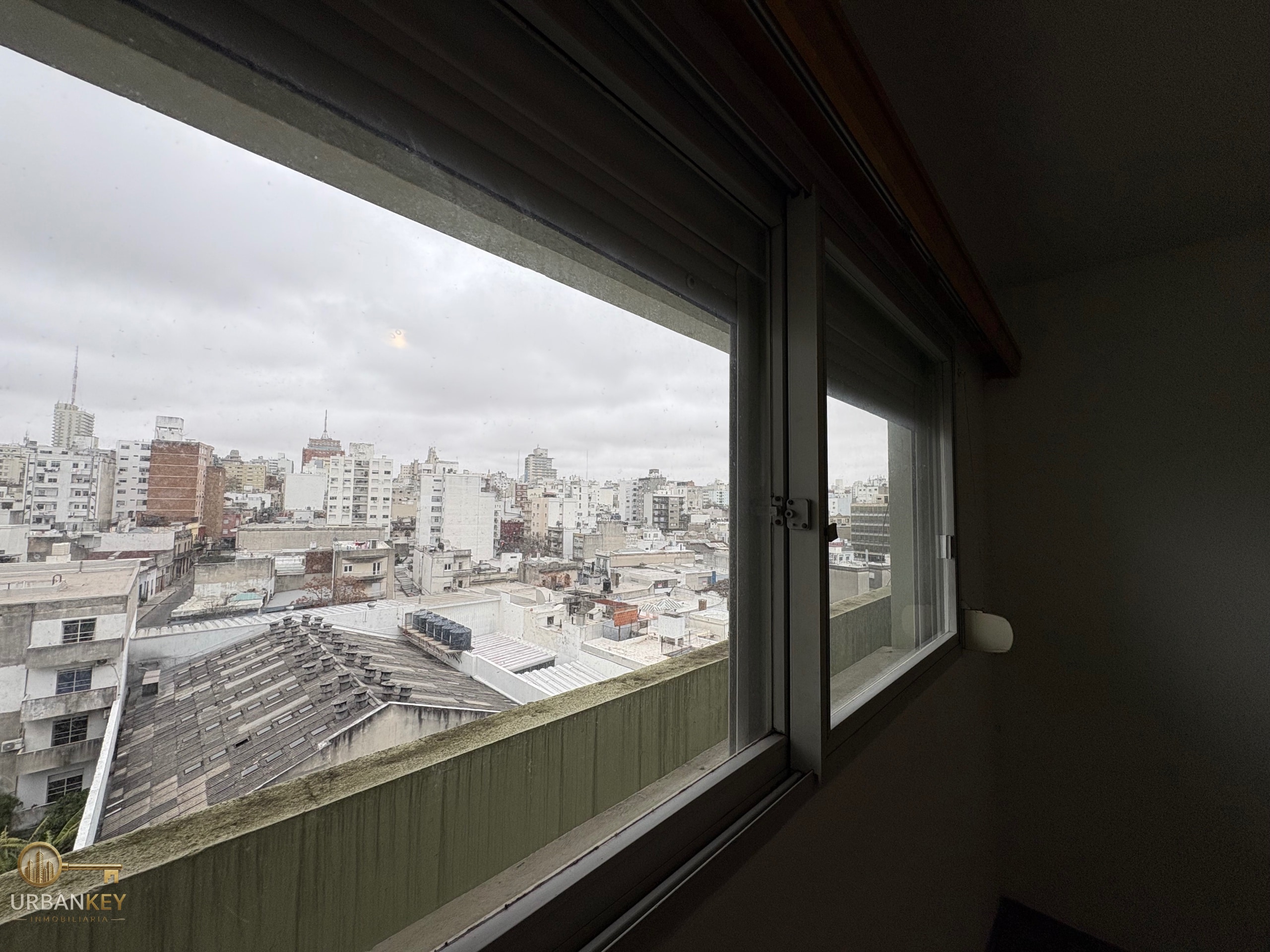 AQUILER APARTAMENTO 1 DORMITORIO PISO 9 BAJOS GASTOS COMUNES · Foto 8