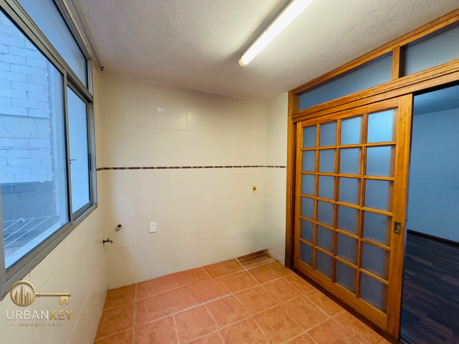 ALQUILER APARTAMENTO 3 DORMITORIOS 2 BAÑOS BALCON Y GARAGE EN PARQUE RODO SOBRE SARMIENTO · Foto 10