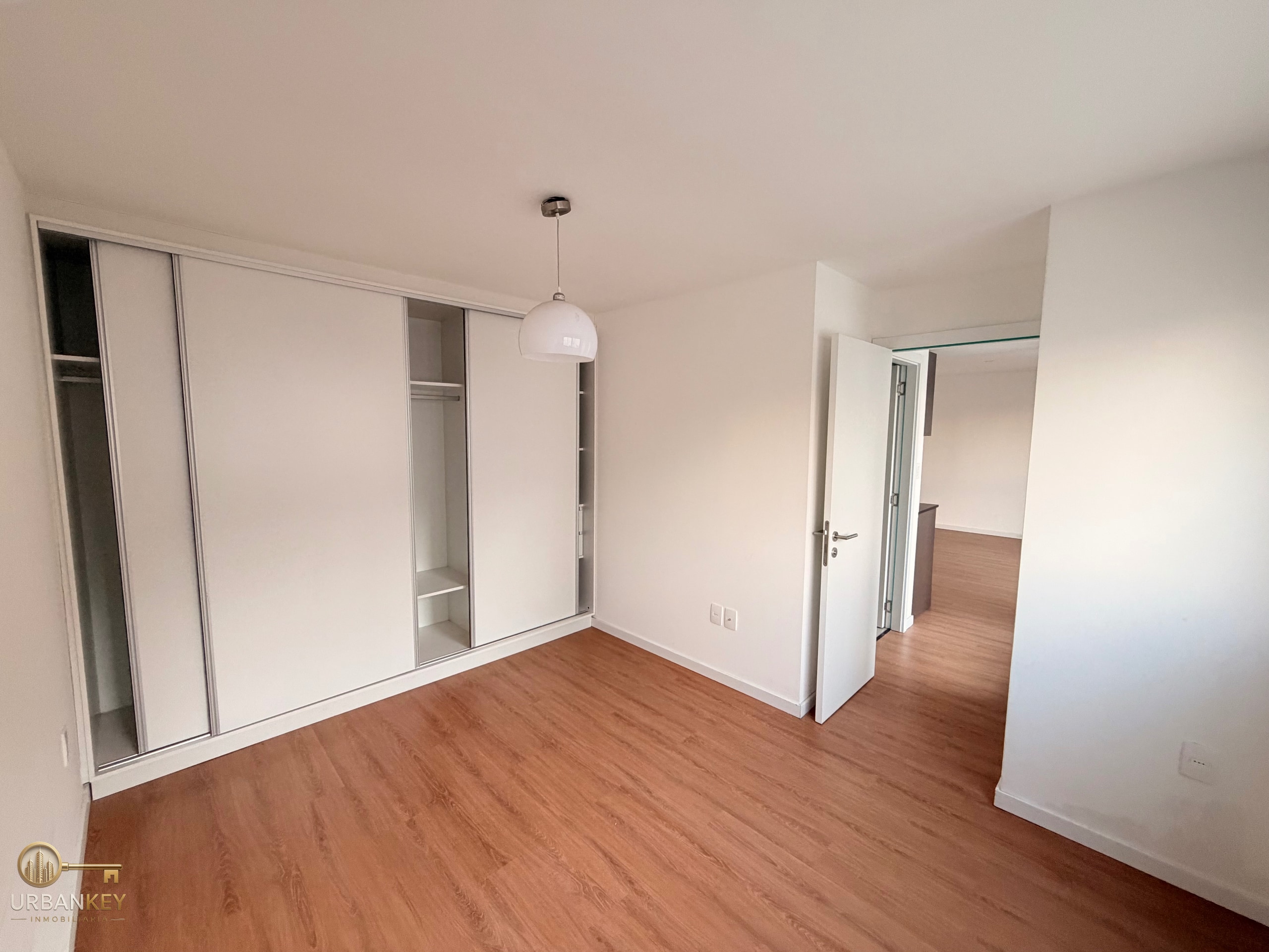 APARTAMENTO EN ALQUILER EN CORDÓN | 1 DORMITORIO + GARAJE BAJOS GASTOS COMUNES · Foto 4