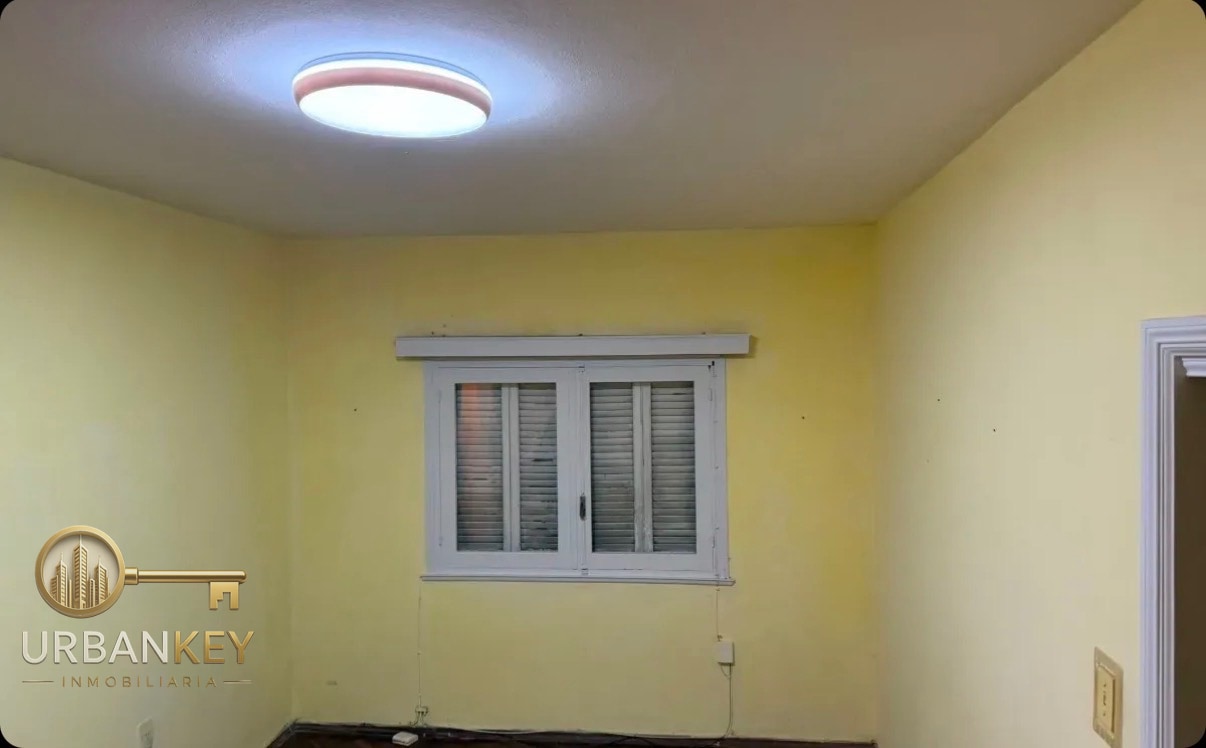 APARTAMENTO EN ALQUILER DE 1 DORMITORIO CON BAJOS GASTOS COMUNES EN CENTRO · Foto 4