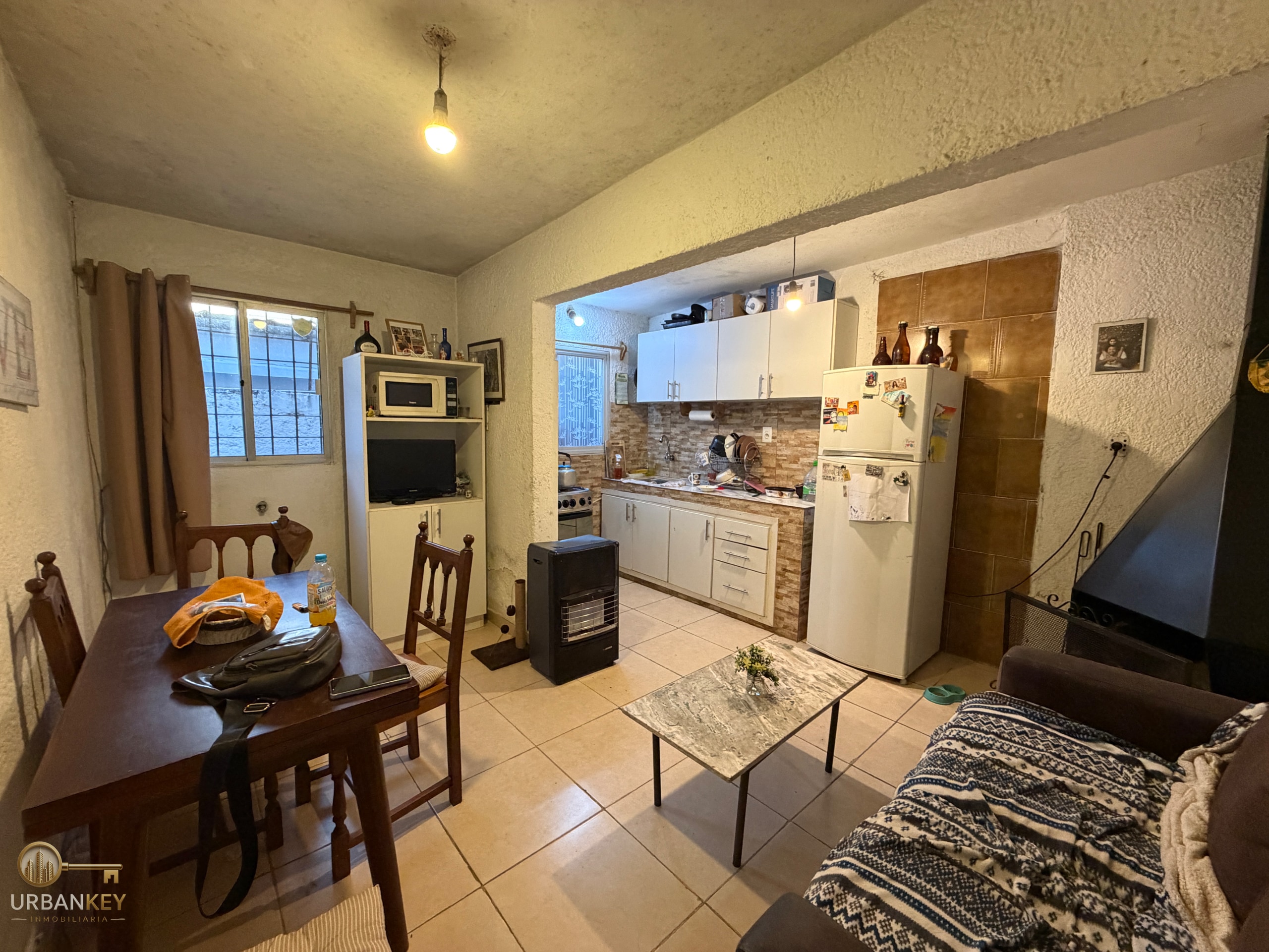 Apartamento en alquiler 2 dormitorios y fondo en Cerrito · Foto 5