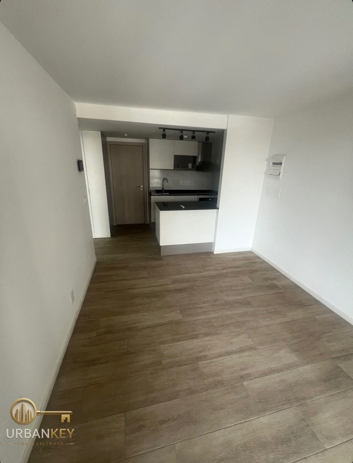 APARTAMENTO EN ALQUILER 1 DORMITORIO y GRAN TERRAZA CON PARRILLERO EN CORDÓN · Foto 1