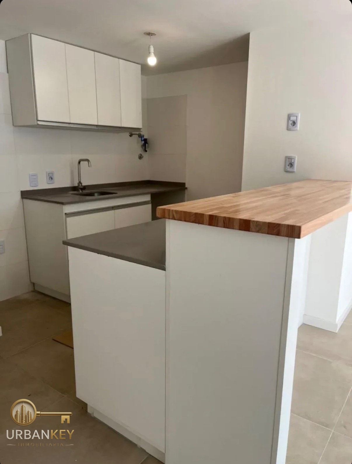 Alquiler apartamento 1 dormitorio con terraza, parrillero y garage - Tres Cruces · Foto 6