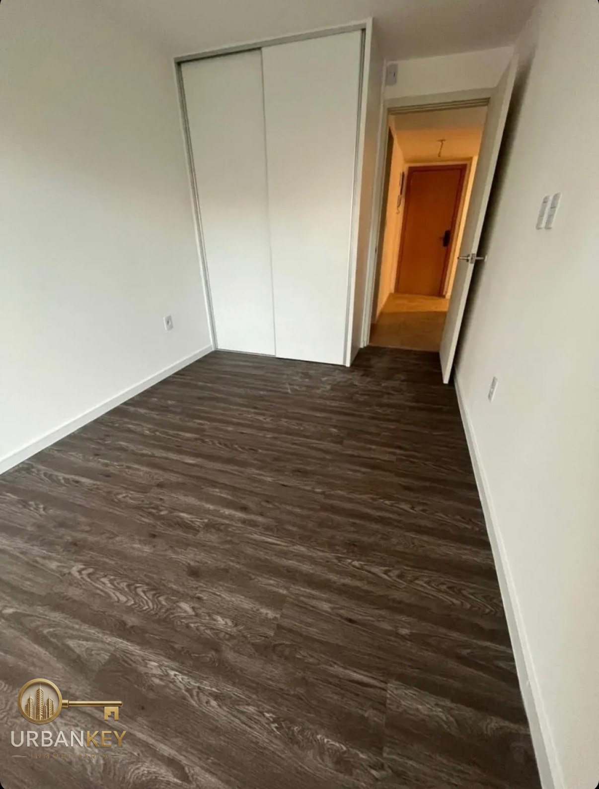 Alquiler apartamento 1 dormitorio con terraza, parrillero y garage - Tres Cruces · Foto 11