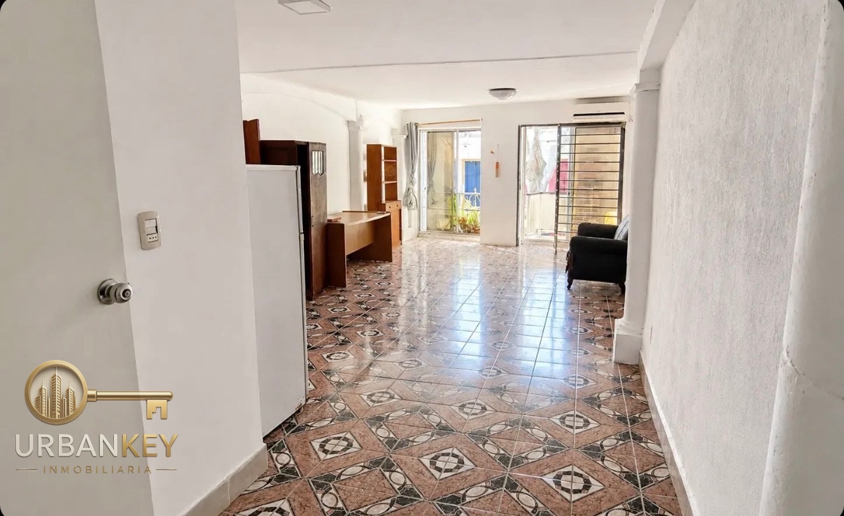 Alquiler de amplio monoambiente con balcón y bajos gastos comunes, 45m2  Palermo · Foto 7