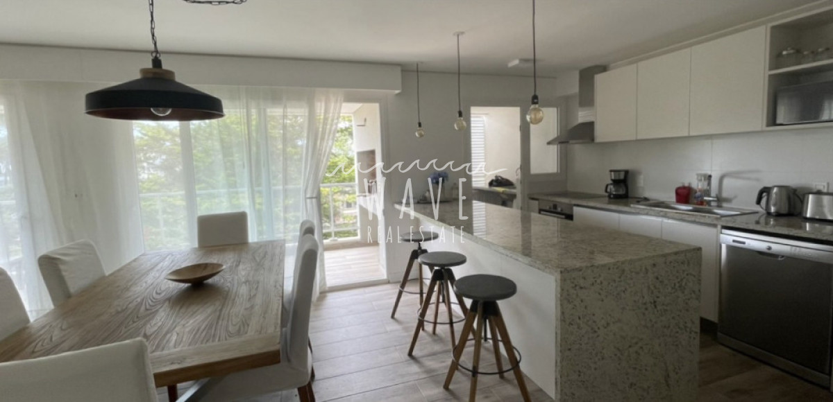 Venta de apartamento de 3 dormitorios en Rincón del Indio