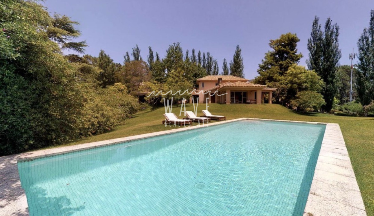 Hermosa casa en alquiler anual