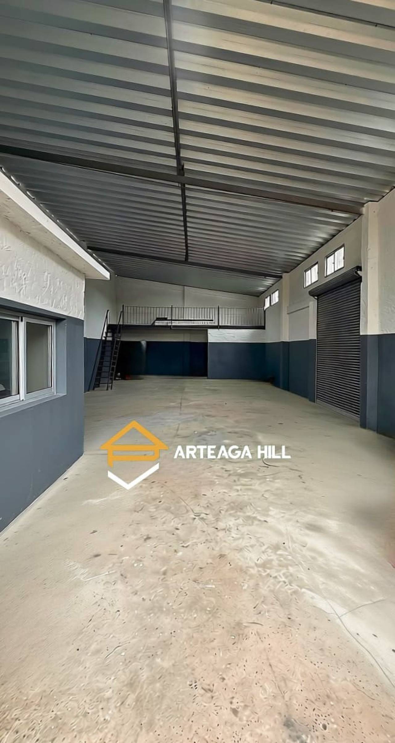 ALQUILER | Galpón en Malvín Norte | 141 m² |IDEAL DEPOSITO| Cámaras de vigilancia | Baño Nuevo | A METROS DE CAMINO CARRASCO · Foto 3