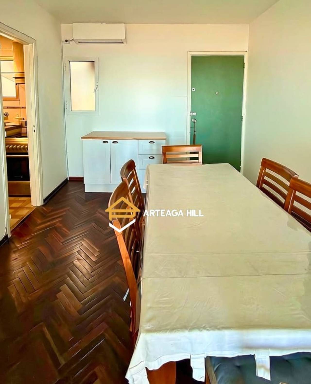 ALQUILER | Apartamento de 1 dormitorio en Ciudad Vieja | VISTA A LA RAMBLA | Comedor Convertible |PROXIMO A PLAZA INDEPENDENCIA, TEATRO SOLIS · Foto 4