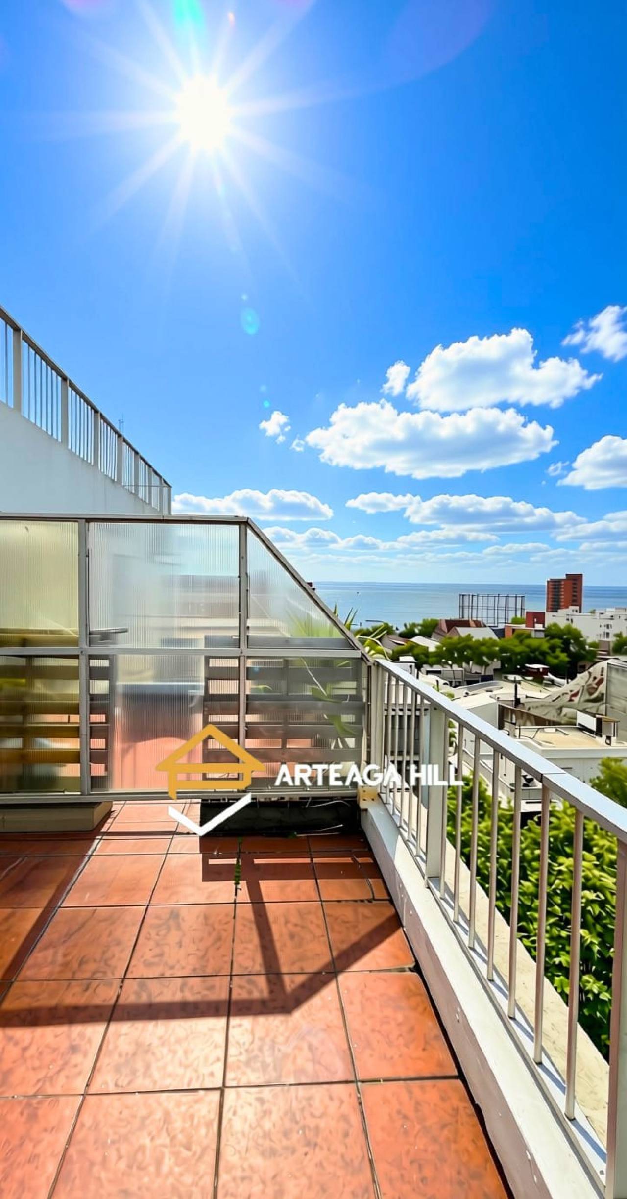 ALQUILER | MONOAMBIENTE AL FRENTE EN EL CENTRO | GRAN TERRAZA CON VISTA AL MAR | BAJOS GASTOS COMUNES Y BARBACOA | PROXIMO A 18 DE JULIO | 4 CUADRAS DE LA RAMBLA · Foto 5