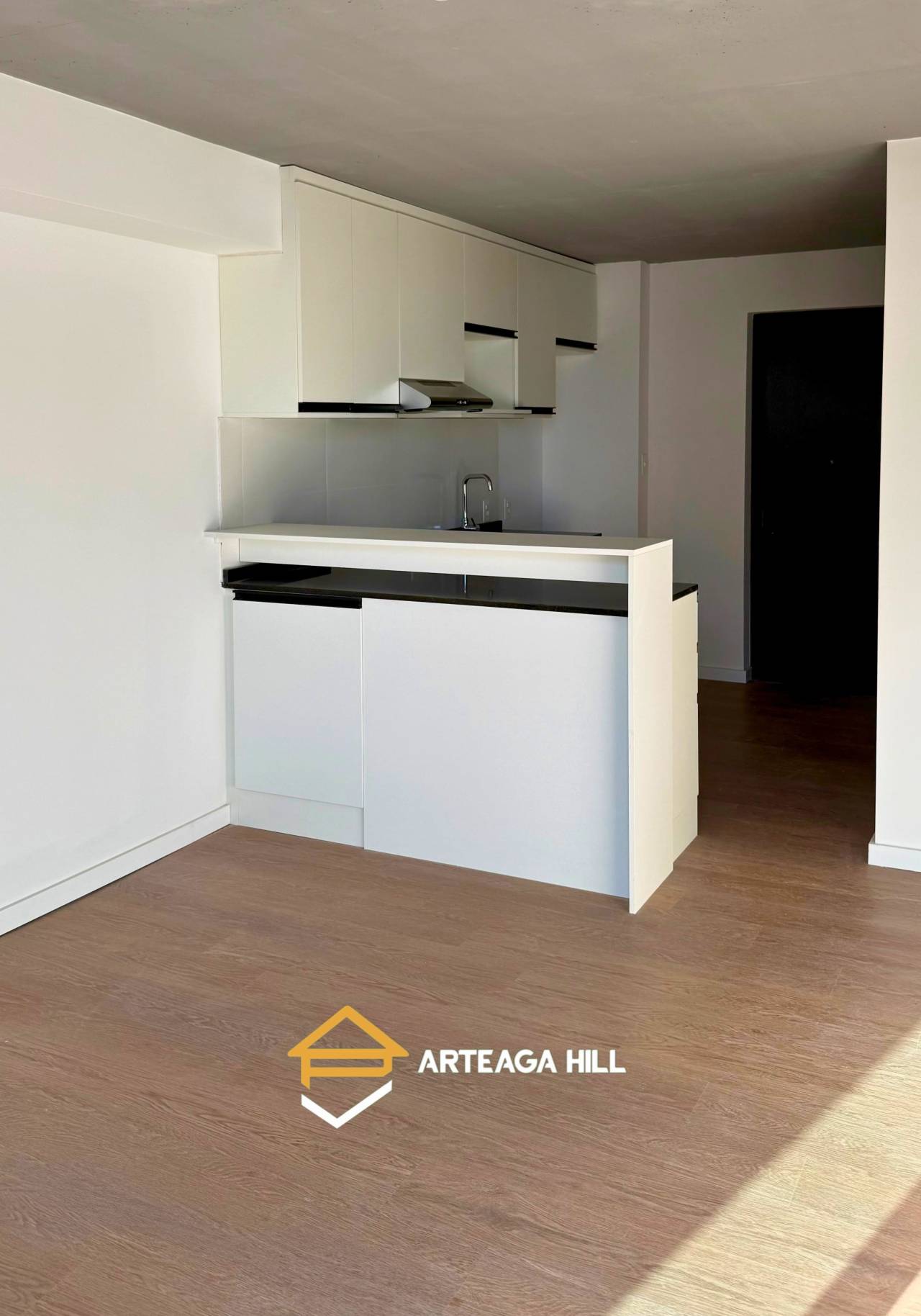 ALQUILER | APARTAMENTO AL FRENTE A ESTRENAR DE 1 DORMITORIO EN CORDON SUR | GARAGE, BALCÓN CON PARRILLERO| BARBACOA | A 2 CUADRAS DE 18 DE JULIO Y 1 CUADRA DE LA FACULTAD DE DERECHO · Foto 6