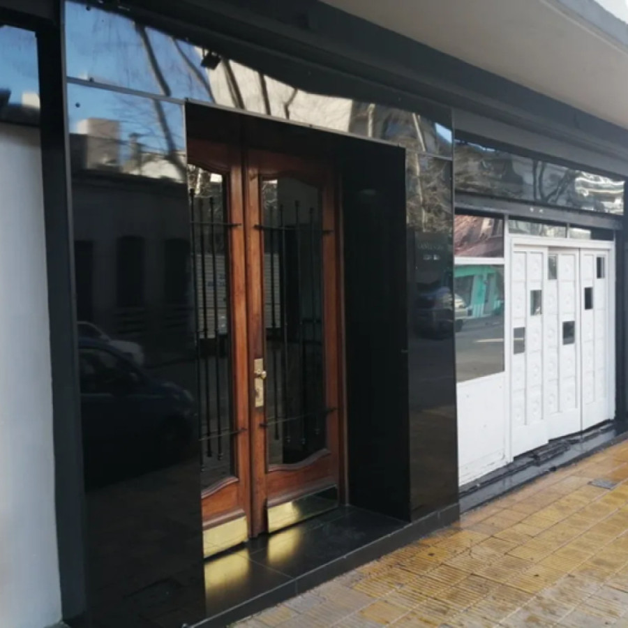 Alquiler Precioso Local con Vivienda Centro 64m2 · Foto 2