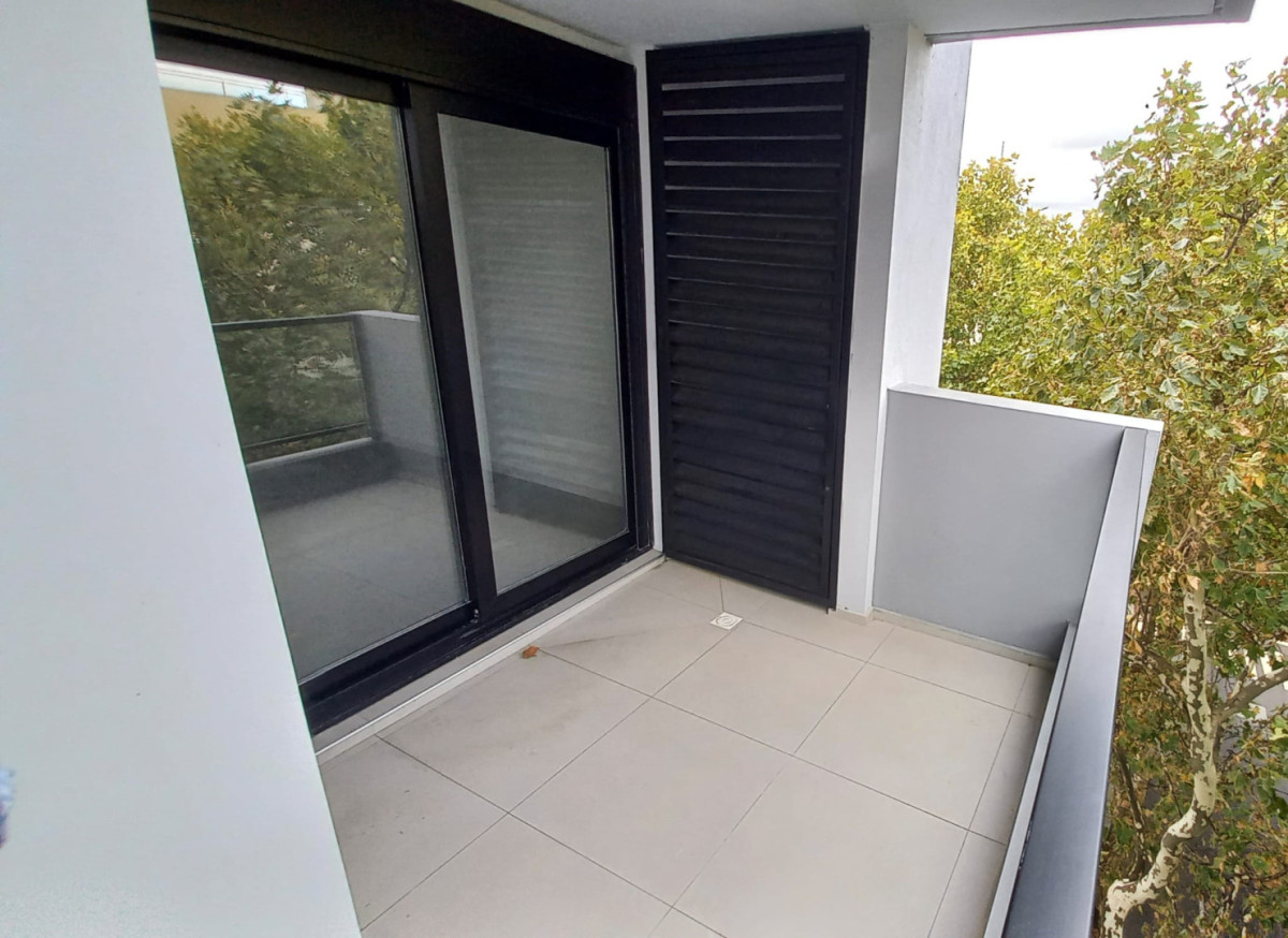 Alquiler Apartamento 1 Dormitorio Cordon con balcon y garaje · Foto 2