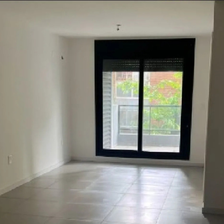 Alquiler Apartamento 1 Dormitorio Cordon con balcon y garaje · Foto 4