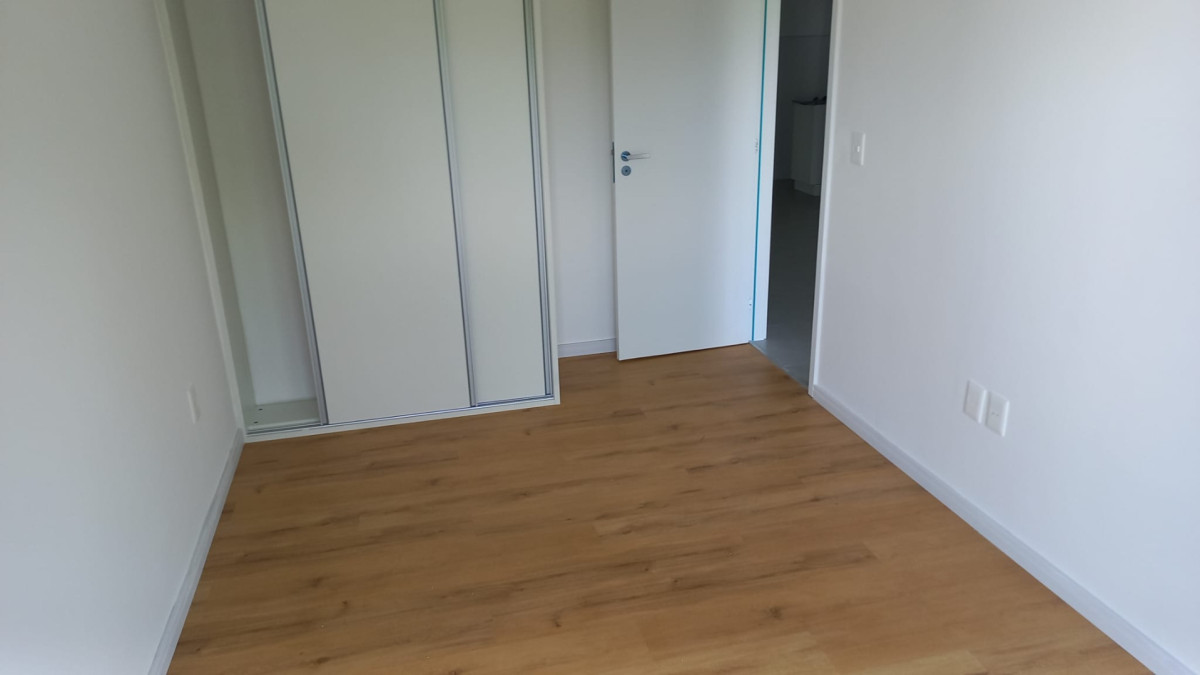 Alquiler Apartamento 1 Dormitorio Cordon con balcon y garaje · Foto 9
