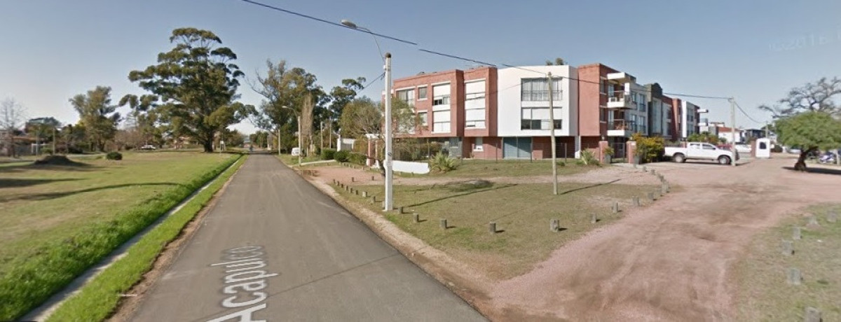 Alquiler Apartamento 2 Dormitorios y Cochera Barra de Carrasco · Foto 11