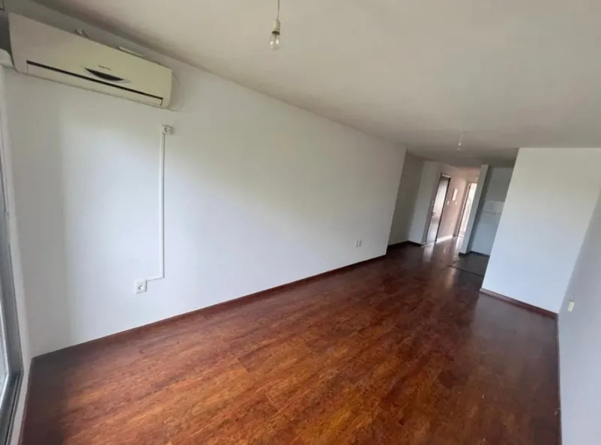Alquiler Apartamento 1 Dormitorio Cordon con balcon y cochera · Foto 4